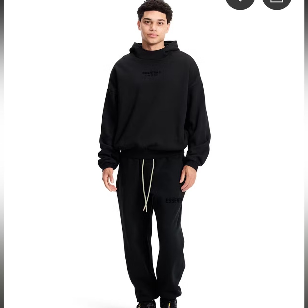 Sale!!!
Essentials Fear Of God Jet Black Hoodie XL ✨NWT - Picture 7 of 10